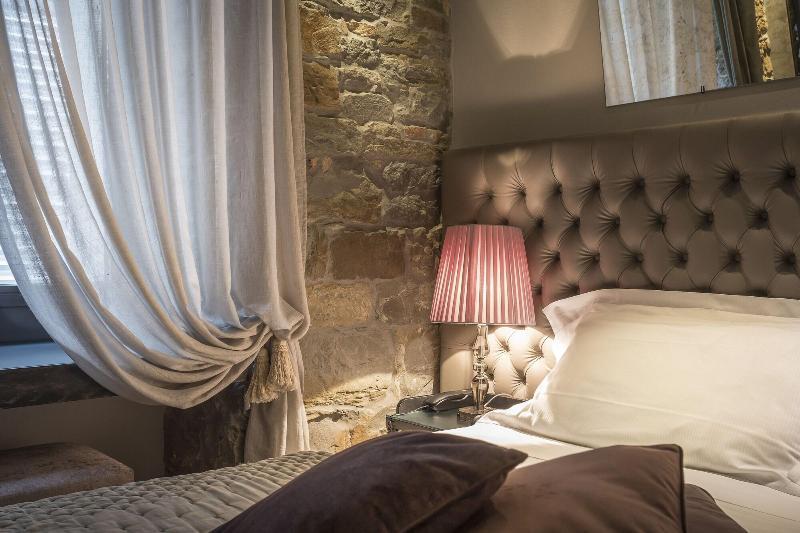 Forvm Boutique Hotel Trieste Eksteriør bilde
