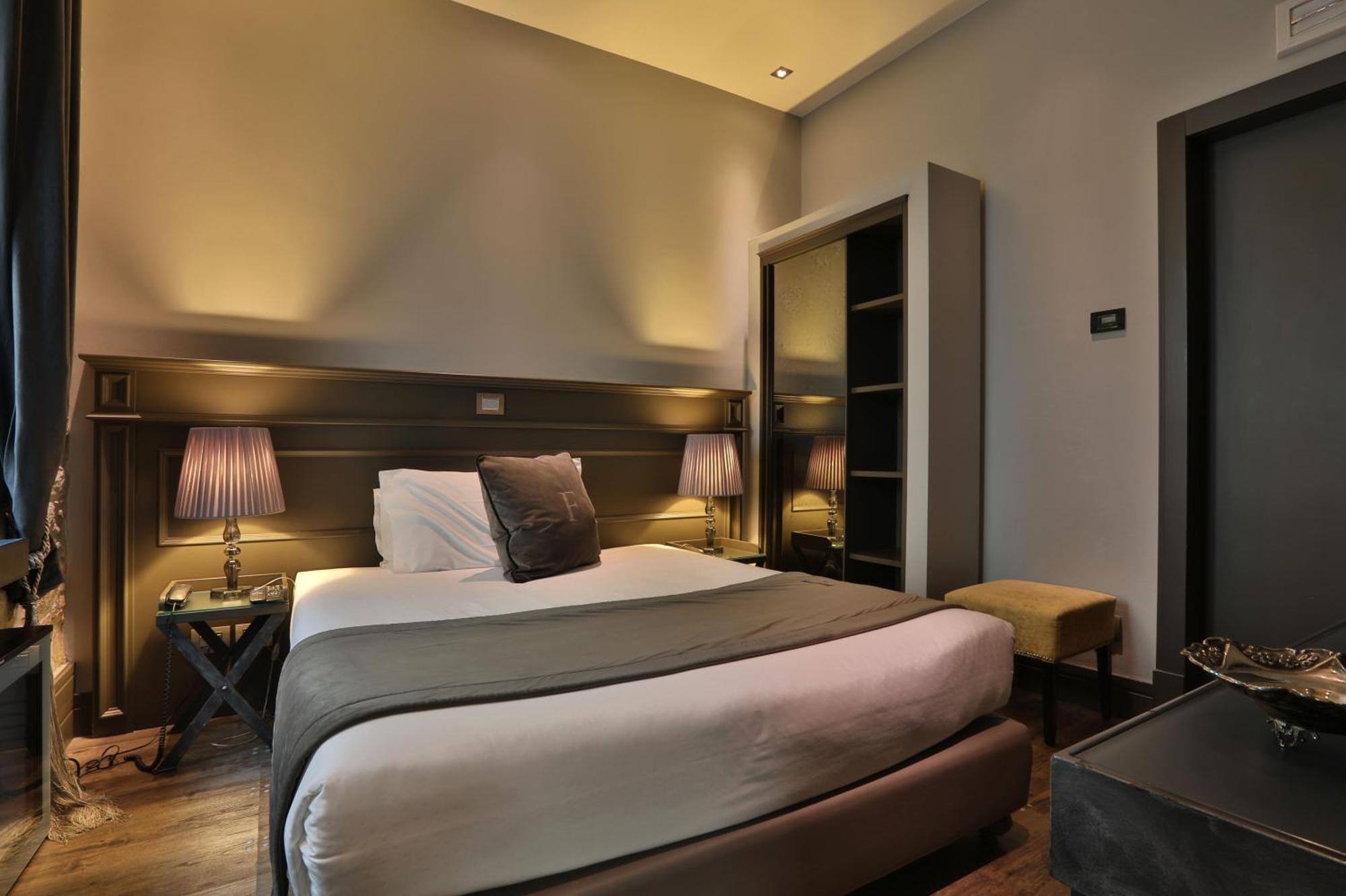 Forvm Boutique Hotel Trieste Eksteriør bilde