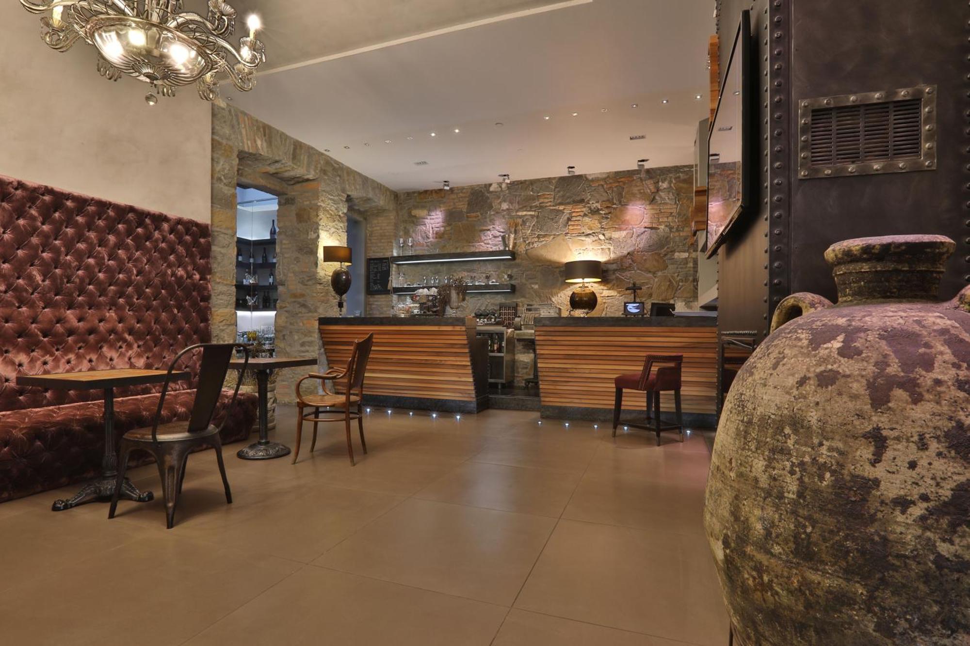 Forvm Boutique Hotel Trieste Eksteriør bilde
