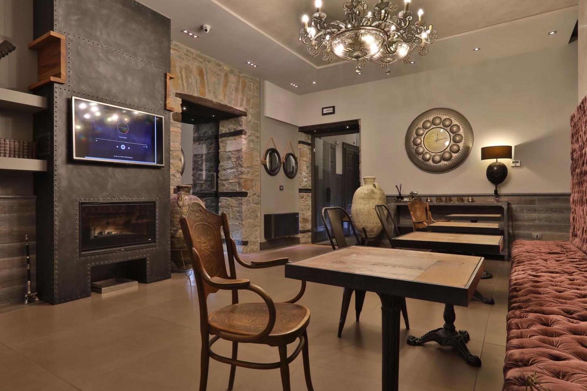 Forvm Boutique Hotel Trieste Eksteriør bilde