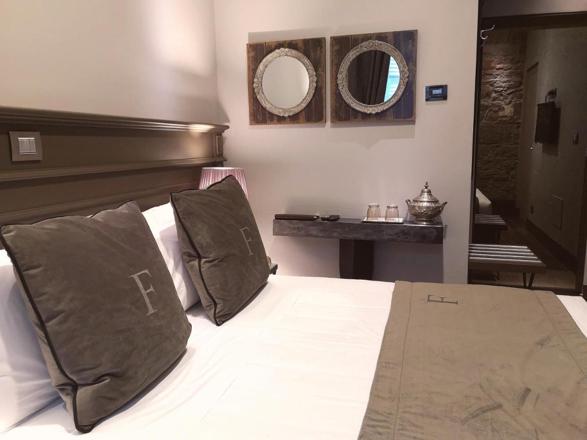 Forvm Boutique Hotel Trieste Eksteriør bilde